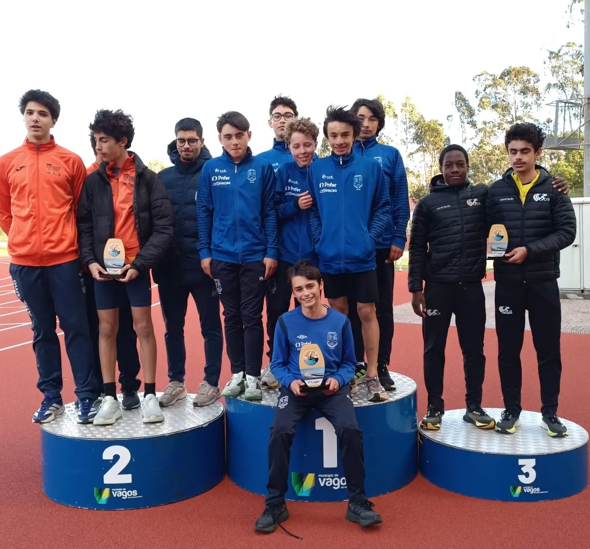 Jovens em evidência no Atleta Completo Distrital